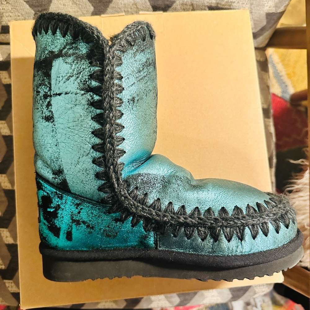 MOU BOOTS - Picture 3 of 4